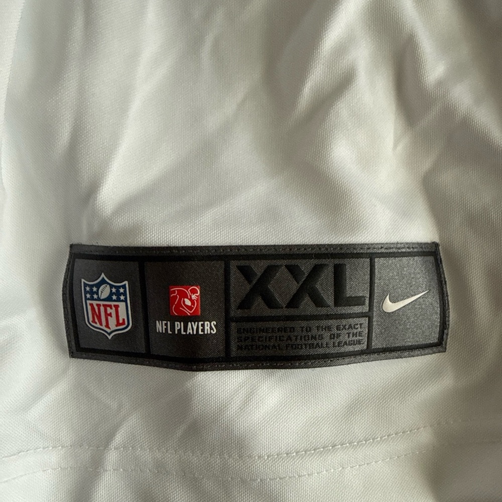 Men’s Nike Calvin Ridley #18 Atlanta Falcons Vapor Lmtd Jersey Sz 2XL NWT RARE - Picture 3 of 7